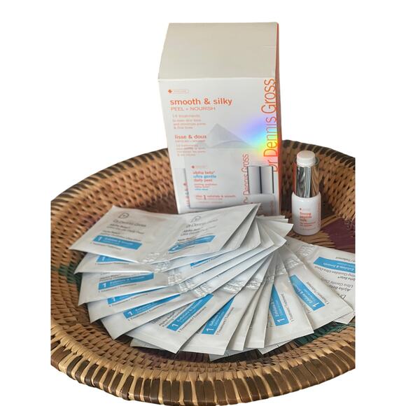 Dr Dennis Gross Alpha Beta Gentle Daily Peel + Firming Peptide Milk - Picture 1 of 1